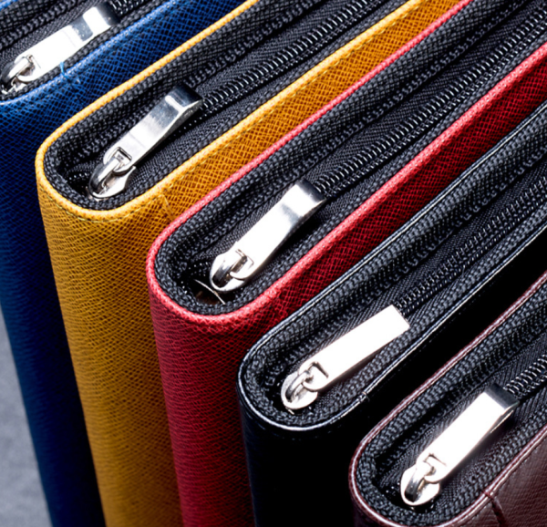 Zipper notebook customization with calculator - Image 2