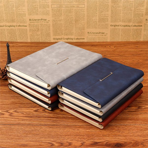 A5 loose-leaf binding tri-fold leather notebook with pen insert - Image 5